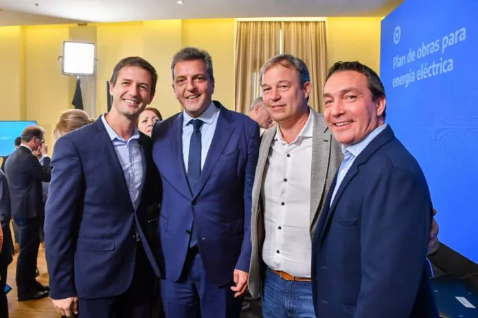 Edesur12331-1-696x463