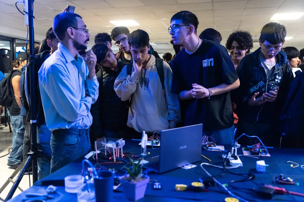 Copia-de-Club-de-Robotica-69-scaled