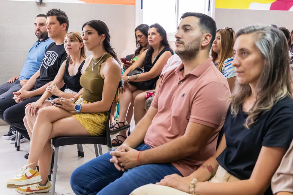 Más de 60 egresados de los cursos gratuitos en NIDO Monte Chingolo_1